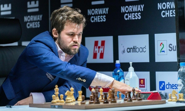 Đại kiện tướng Magnus Carlsen (Na Uy)