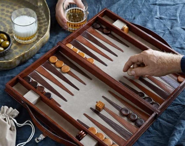 Chiến thuật Backgammon