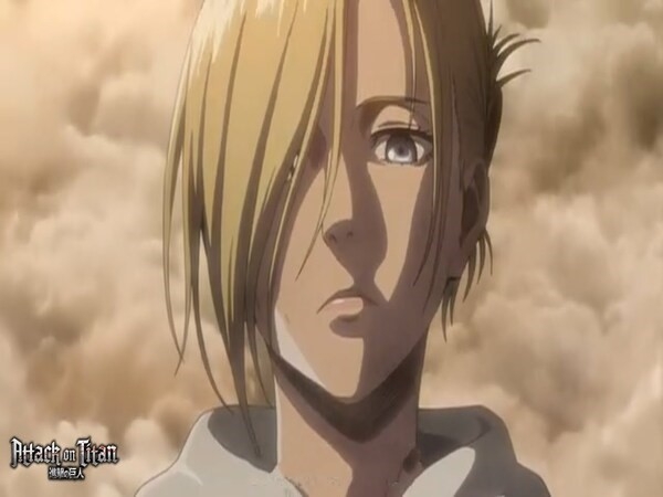 Nhân vật sở hữu Titan Nữ Hình - Annie Leonhart