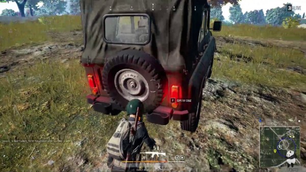 Lợi dụng xe cộ làm lá chắn trong PUBG